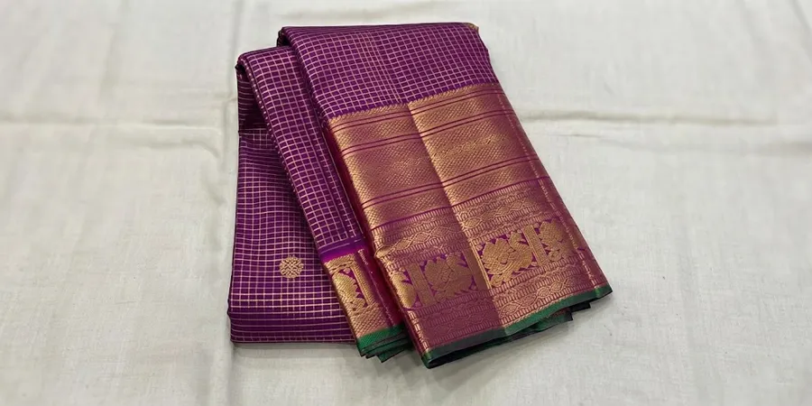 Old Pattu Saree Buyers in West Mambalam